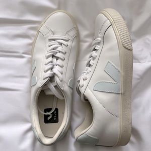 Blue and White Veja